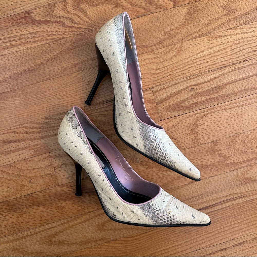 VINTAGE Snake Skin Steve Madden Heels